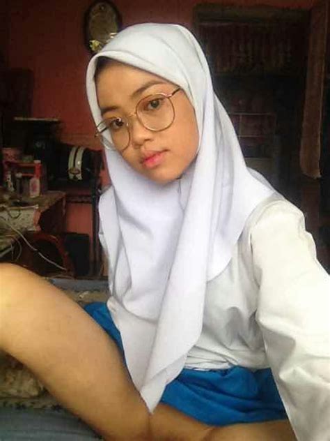 memek smp viral|Ngentot Jilbab Pramuka Viral Sampai Crot Di Luar biar gak hamil ...